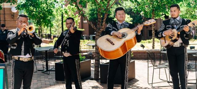 Entertainment Schedule | Spring Wine Trail Blessing of the Vines