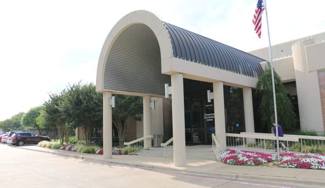 Exterior view of the Grapevine Convention Center