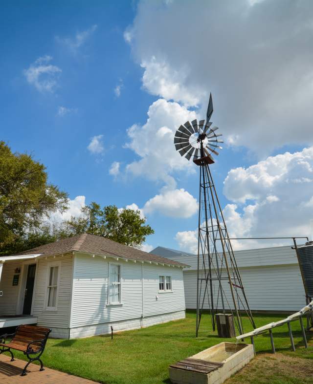Settlement to City Museum in Grapevine, Texas