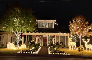 House at 525 E. Worth St. in Grapevine decorated during Christmas Capital of Texas