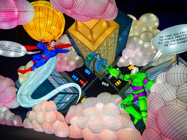 Image of Universe of Light DC exhibit at Gaylord Texan Resort in Grapevine, Texas