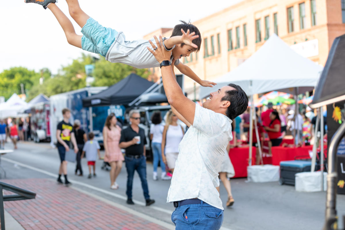 GrapeFest Fun Family Activities | Carnival Rides & Attractions
