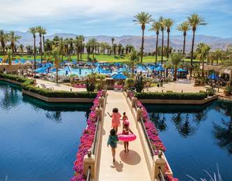Resort Retreats - Earn up to $100 Daily Credit