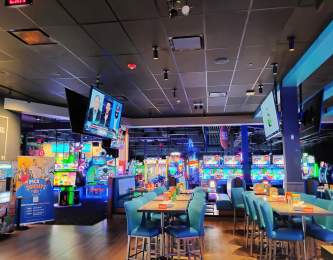 Dave & Buster's