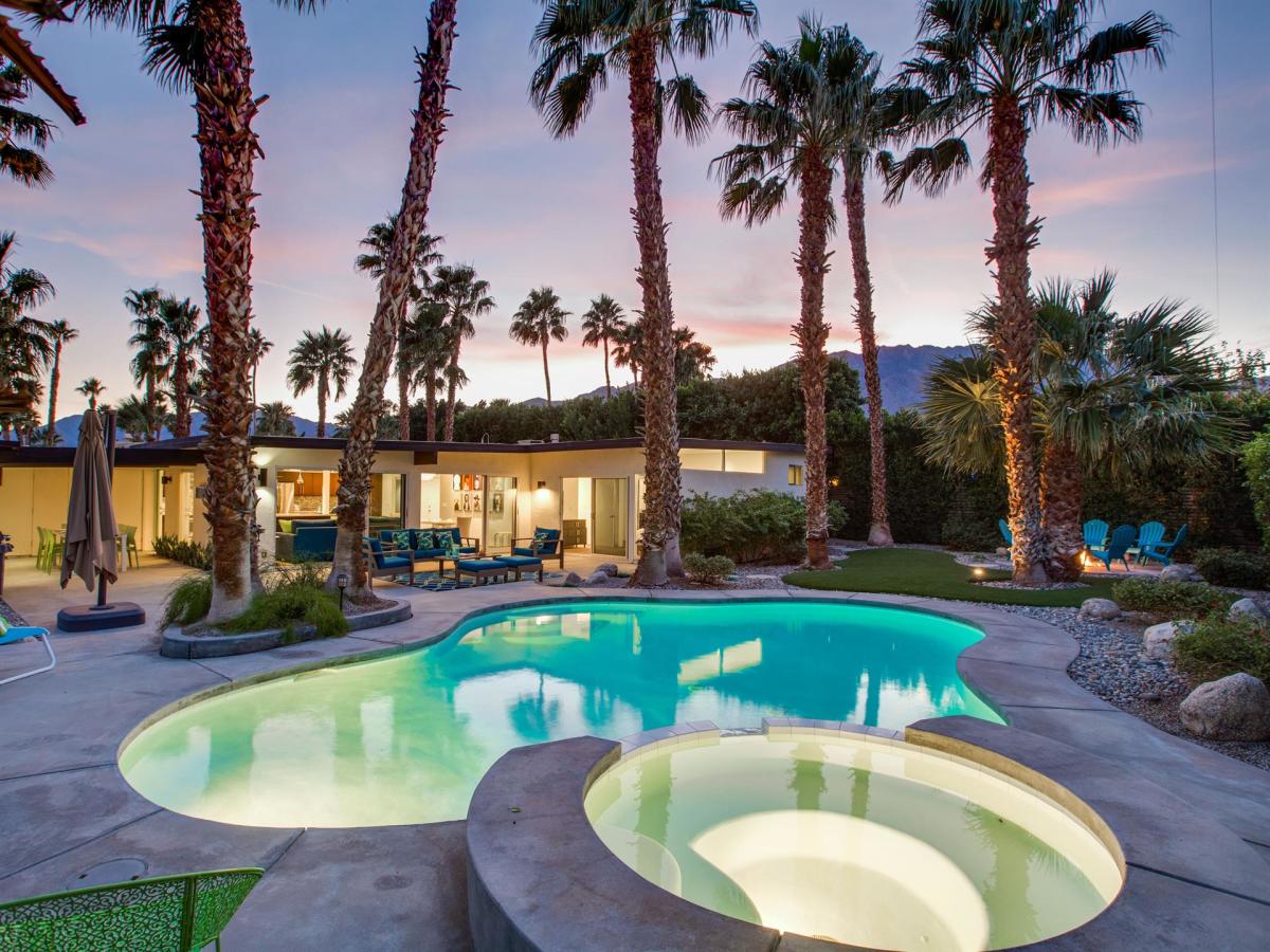 Your Very Own \, image size:1200x900