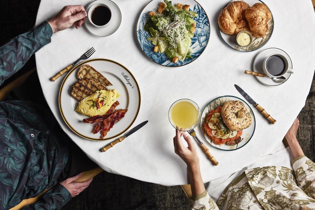 Melvyn's Restaurant at Ingleside Estate | Palm Springs, CA