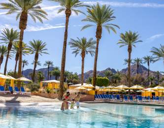 Renaissance Esmeralda