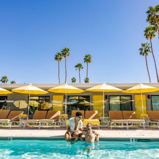 Palm Springs Preferred Small Hotels / Twin Palms Gay Men's Resort