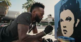 Tysen Knight Paints Pop Urban Art in Palm Springs