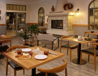 Azure Palm Cafe