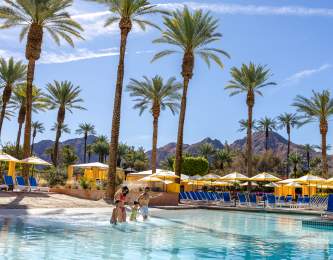 Renaissance Esmeralda