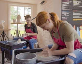 Experience Art Classes at Old Town Artisan Studio in Greater Palm Springs | Chill Chaser