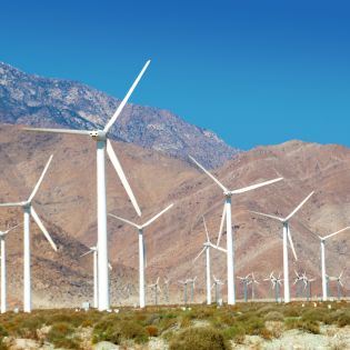 Windturbine, Mountains