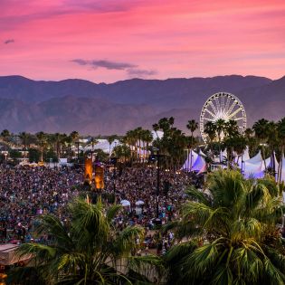 Go Beyond Stagecoach for the Ultimate Country Weekend