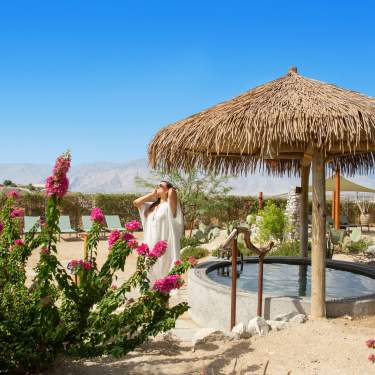 Azure_Palm_Hot_Springs