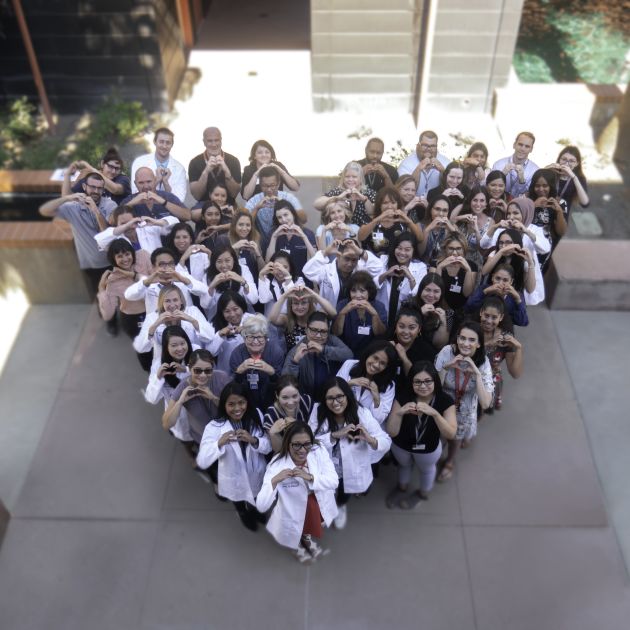 Desert_Oasis_Healthcare_25_011