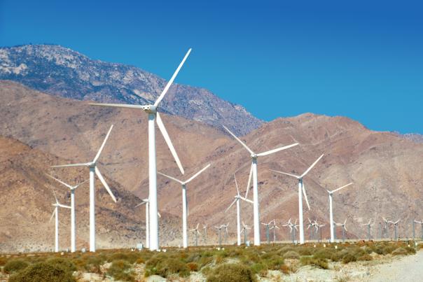 Windturbine, Mountains