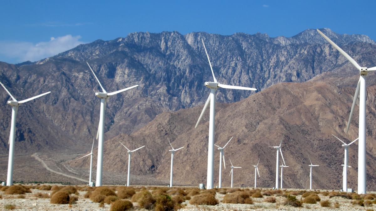 Windturbine, Mountains
