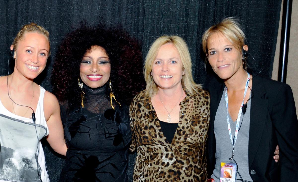Mariah Hanson with Chaka Khan, Briana Stockton and Mona Elyafi.