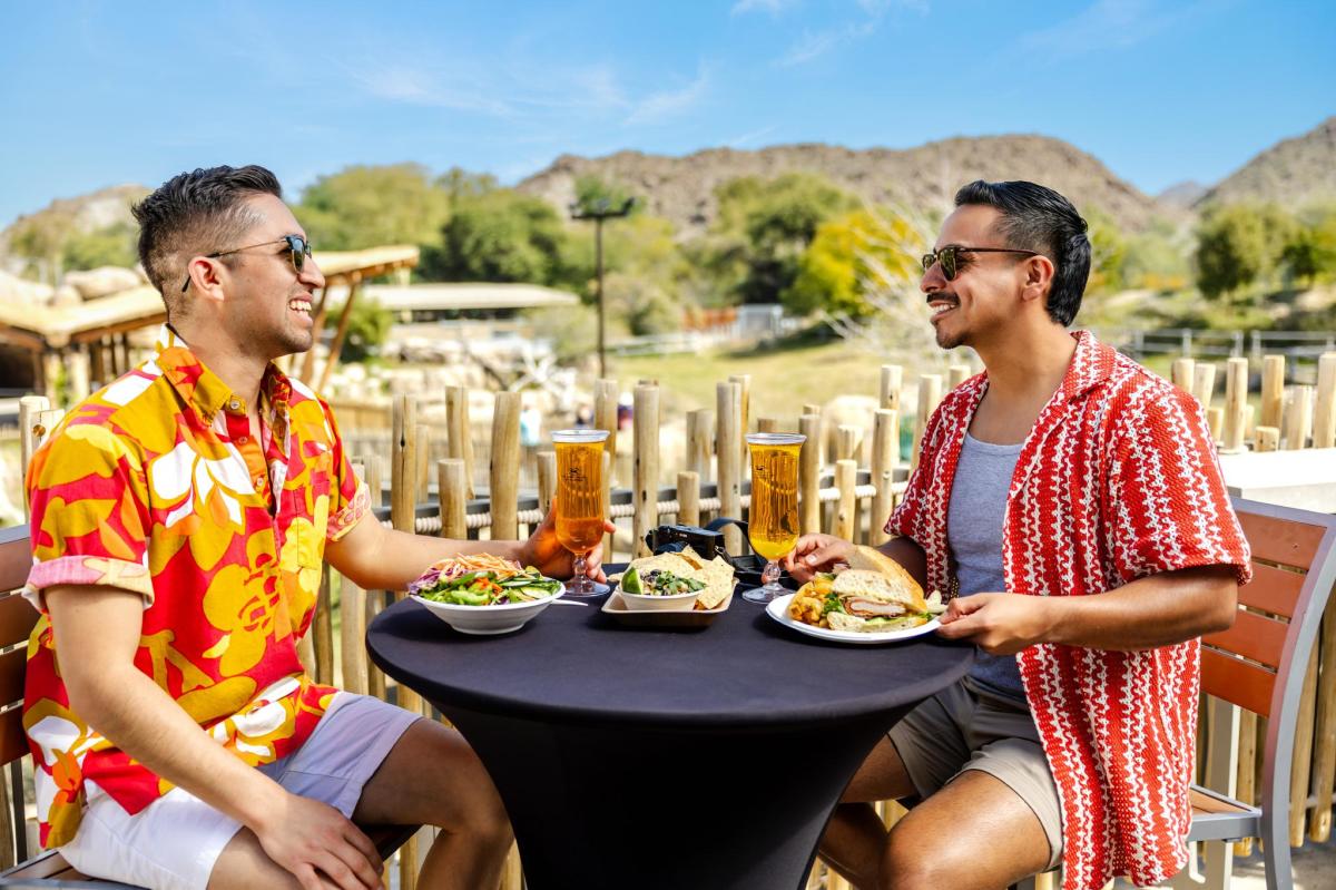The Living Desert_Dining