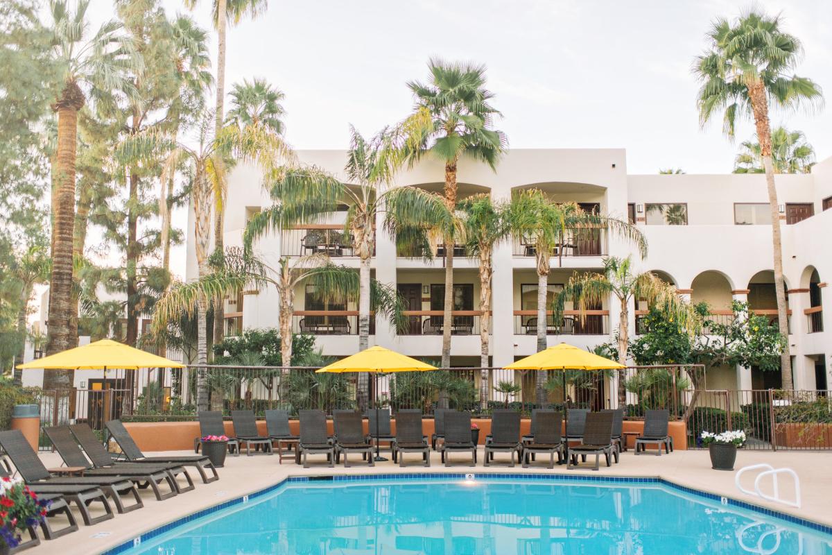 Palm Mountain Resort