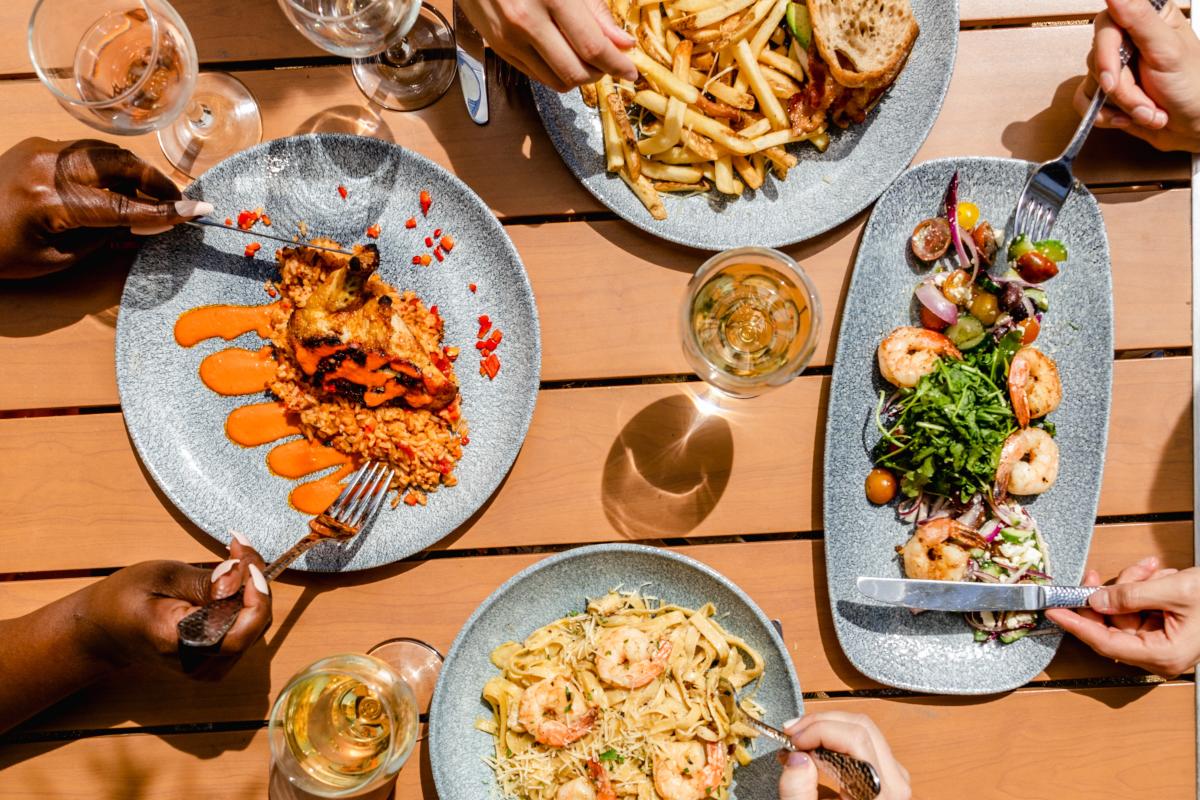 Outdoor dining at Citrus & Palm