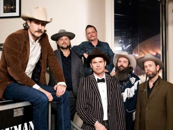 Old Crow Medicine Show: Circle the Wagons Tour 2025