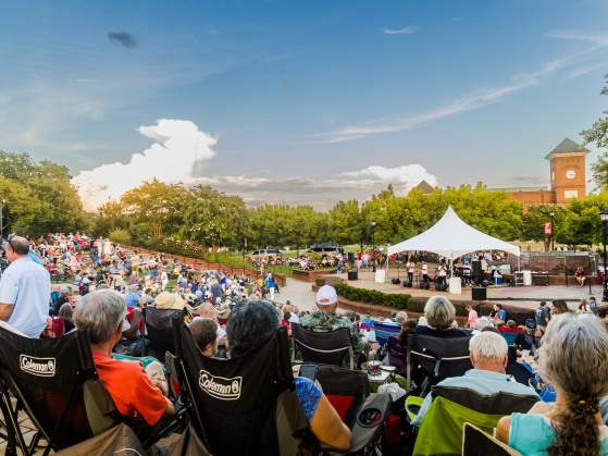 Tunes in the Park 2025