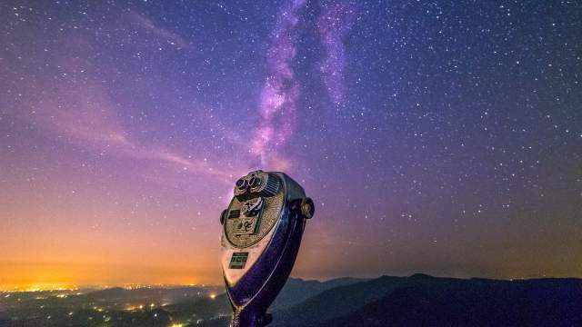 The viewfinder at Caesars Head State Park as the sun sets and the stars come out.