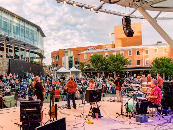 People performing at Fall for Greenville 2018