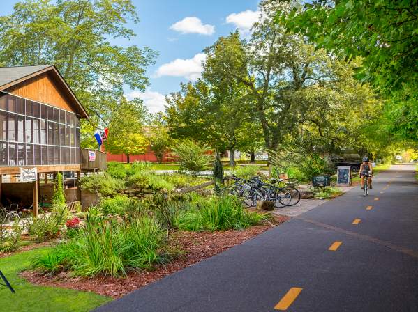 Exterior image of the Cafe at Williams Hardware on the Swamp Rabbit Trail.