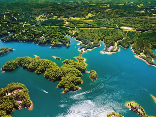 Aerial view of Lake Keowee