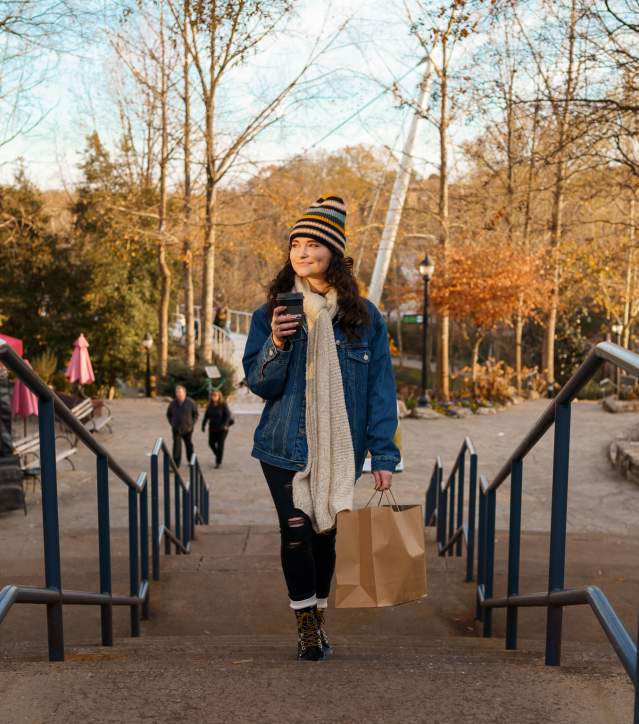 Woman Shopping by Passerelle