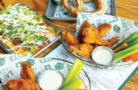 Lefty’s West End Tavern