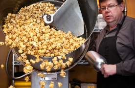 Co-owner Bob Augustyn making popcorn