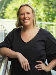 Updated Headshot of Christina Zolli