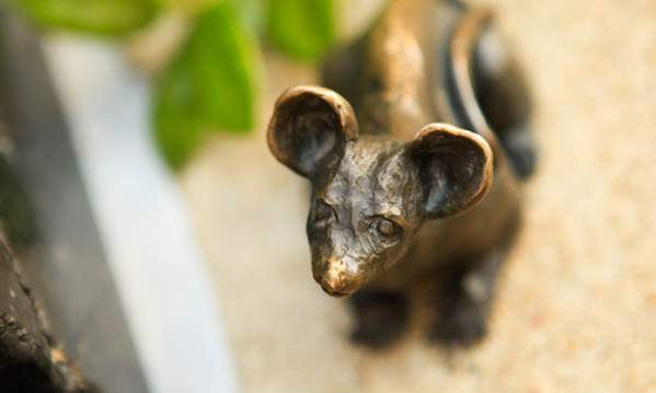 Brass mouse from Mice on Main