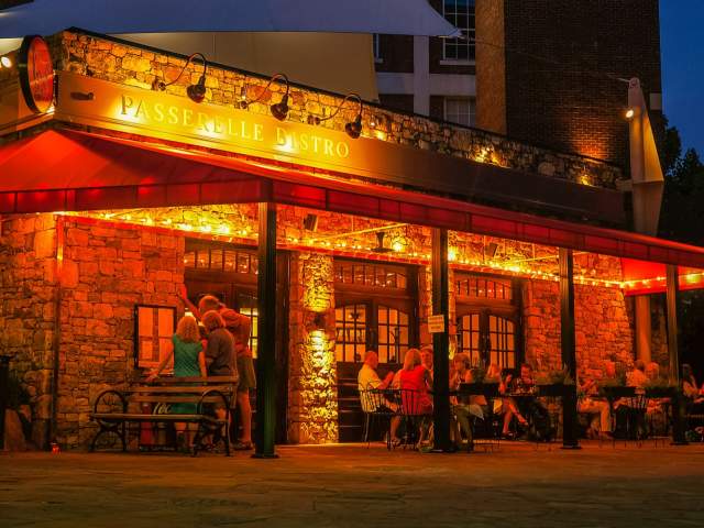 Exterior of Passerelle Bistro