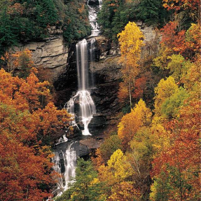 Greenville and Upcountry area waterfalls delight nature lovers and photographers alike. Over 30 accessible waterfalls grace Greenville, Oconee and Pickens Counties in northwestern South Carolina.