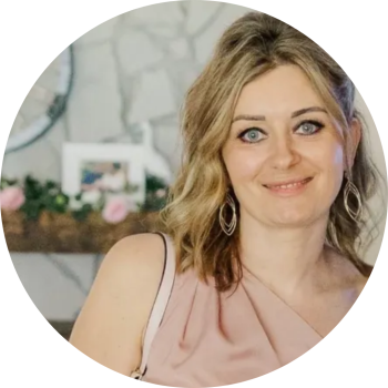 Irina Tarasenko Headshot