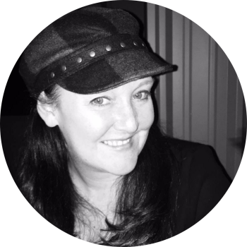 Karin Feeny Headshot