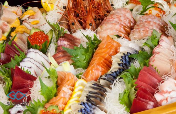 Platter of sushi at Sushi Go