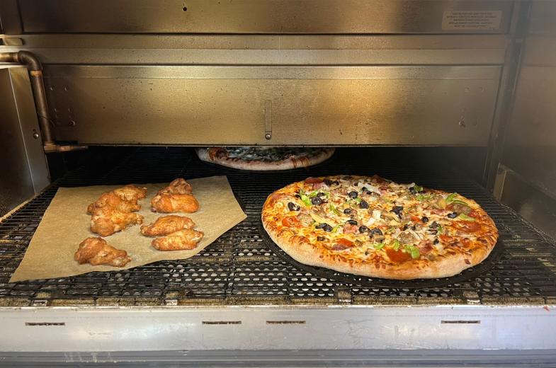 Dominos mangilao