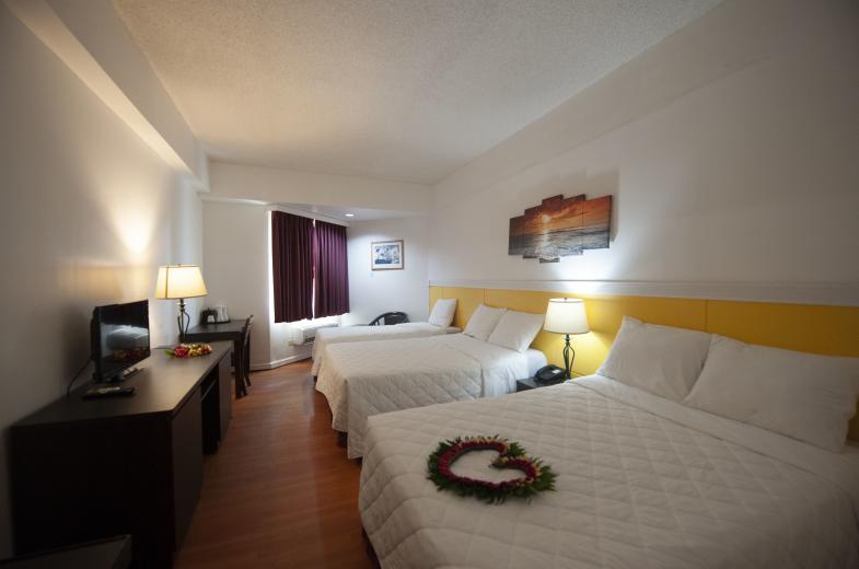 Triple room