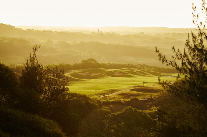 LeoPalace Resort County Club