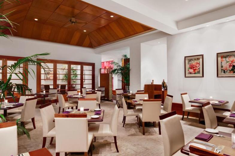 Roy's Restaurant
