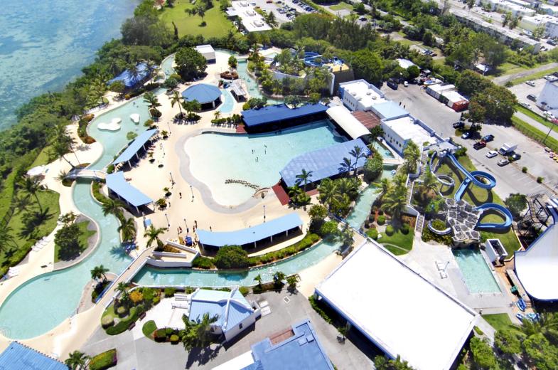 2021 Waterpark Pool Shot