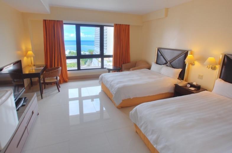 Royal Orchid - Ocean View Room