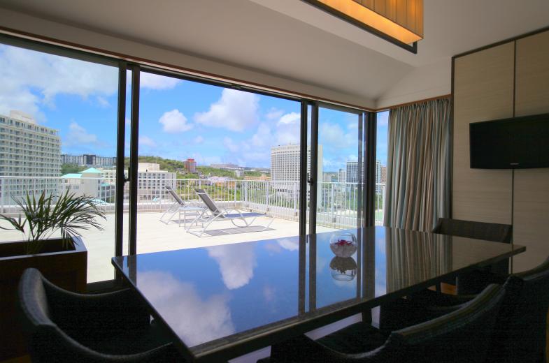 premier_executive_suite03