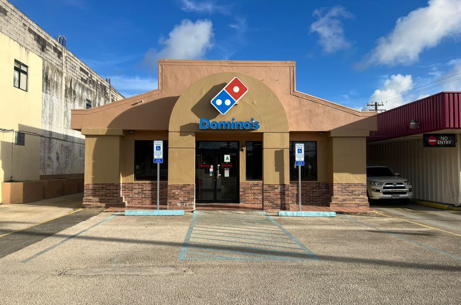 Domino's Dededo